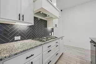 3140 Brazoria Dr, Little Elm, TX 75068 - Photo 5