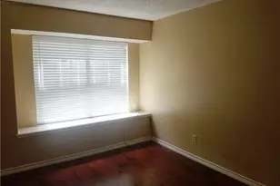 2425 Inverness Dr, Garland, TX 75040 - Photo 9