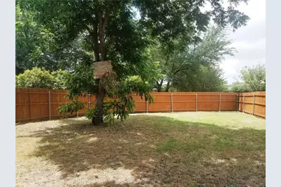2425 Inverness Drive, Garland, TX 75040 - Photo 17