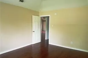 2425 Inverness Dr, Garland, TX 75040 - Photo 13
