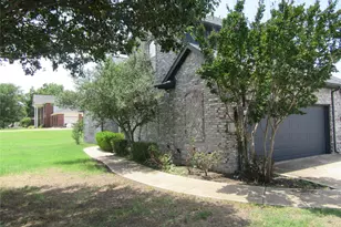 930 Lakeridge Dr, Lavon, TX 75166 - Photo 5