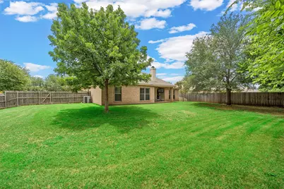 513 Kings Row, Woodway, TX 76712 - Photo 33