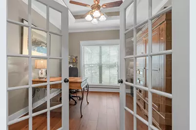513 Kings Row, Woodway, TX 76712 - Photo 11