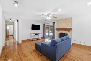 203 Tharp Dr, Highland Village, TX 75077 - Photo 3
