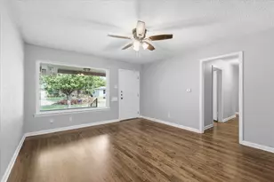 2129 Gaylord Dr, Dallas, TX 75227 - Photo 7