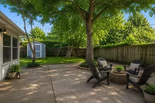 2129 Gaylord Dr, Dallas, TX 75227 - Photo 5