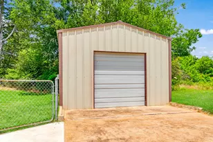 325 Key West Rd, Reno, TX 75460 - Photo 17