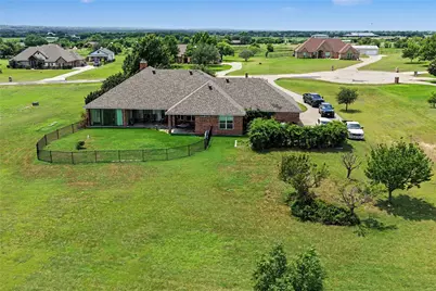 130 Aledo Grove Court, Fort Worth, TX 76126 - Photo 21