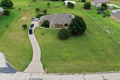 130 Aledo Grove Court, Fort Worth, TX 76126 - Photo 3