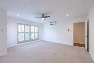 2134 Lucas Dr, Dallas, TX 75219 - Photo 11