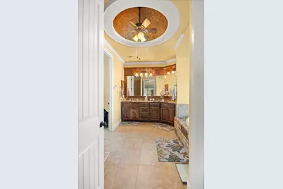 1014 Sunset Bay Court, Granbury, TX 76048 - Photo 15