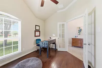 800 Silverthorne Drive, Burleson, TX 76028 - Photo 9