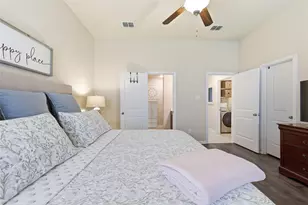 800 Silverthorne Dr, Burleson, TX 76028 - Photo 27