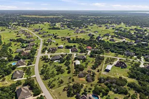 105 Woodlot Ln, Azle, TX 76020 - Photo 39