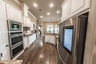 105 Woodlot Ln, Azle, TX 76020 - Photo 5
