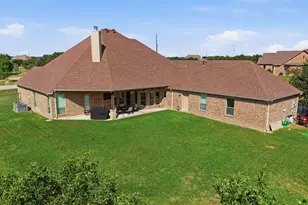 105 Woodlot Ln, Azle, TX 76020 - Photo 37