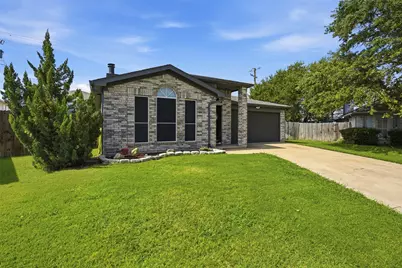 10117 High Bluff Drive, Fort Worth, TX 76108 - Photo 1