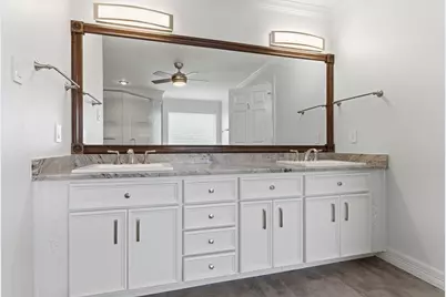 1105 Lakestream Drive, Plano, TX 75075 - Photo 27