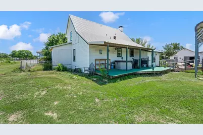 266 Old Chisholm Trail, Rhome, TX 76078 - Photo 25
