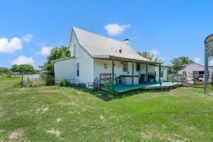 266 Old Chisholm Trail, Rhome, TX 76078 - Photo 25