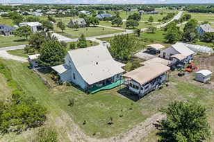 266 Old Chisholm Trail, Rhome, TX 76078 - Photo 27