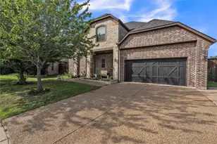 800 Goose Ct, Forney, TX 75126 - Photo 1