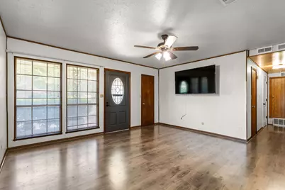 373 Ingred Street, Waco, TX 76705 - Photo 5
