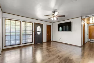 373 Ingred St, Waco, TX 76705 - Photo 5
