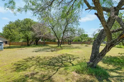 373 Ingred Street, Waco, TX 76705 - Photo 27