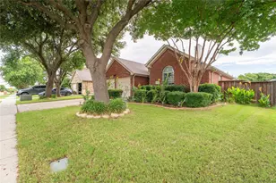 2324 Crestridge Dr, Little Elm, TX 75068 - Photo 3