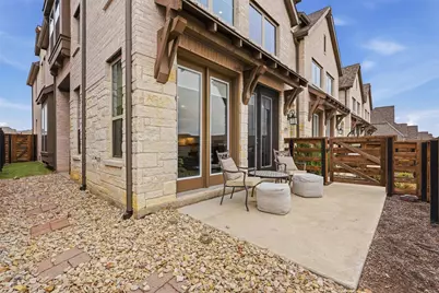 8029 Pine Island Way, McKinney, TX 75071 - Photo 3