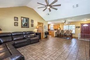 291 Old Spanish Trail, Valley View, TX 76272 - Photo 7