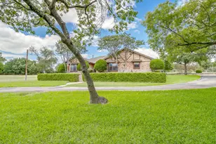 3503 Red Bud Dr, Weatherford, TX 76087 - Photo 5