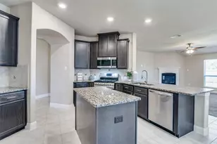 16308 E Harwood Dr, Frisco, TX 75036 - Photo 5
