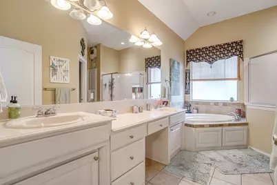 709 Lonesome Prairie Trail, Haslet, TX 76052 - Photo 15