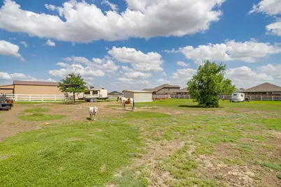 709 Lonesome Prairie Trail, Haslet, TX 76052 - Photo 31