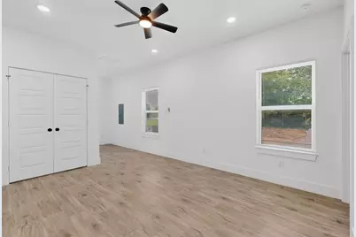 118 Mark Street #D, Sulphur Springs, TX 75482 - Photo 5