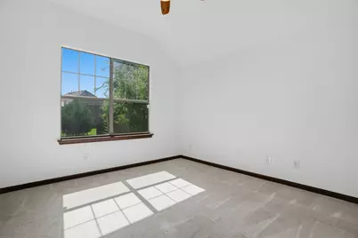 800 Mayberry Drive, McKinney, TX 75071 - Photo 17