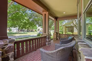 800 Mayberry Dr, McKinney, TX 75071 - Photo 3