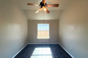 1541 Mountain Laurel Ln, DeSoto, TX 75115 - Photo 13