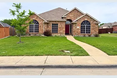 1541 Mountain Laurel Lane, DeSoto, TX 75115 - Photo 1