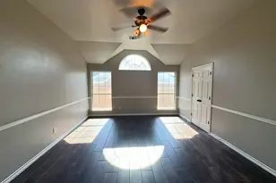 1541 Mountain Laurel Ln, DeSoto, TX 75115 - Photo 9
