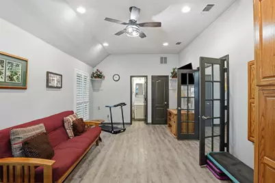 8904 Woodlawn Drive, Granbury, TX 76049 - Photo 9