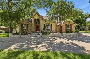 8904 Woodlawn Dr, Granbury, TX 76049 - Photo 1