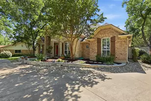 8904 Woodlawn Dr, Granbury, TX 76049 - Photo 5