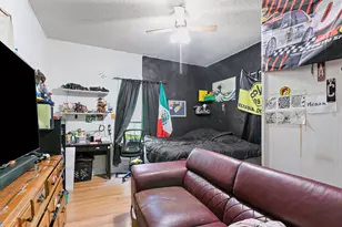 704 Cantrell St, Waxahachie, TX 75165 - Photo 13