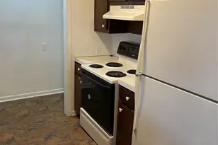 120 W Heron St, Denison, TX 75021 - Photo 7