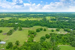 285 5th St NE, Bogata, TX 75417 - Photo 31