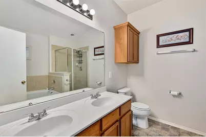 1641 Knight Trail, Little Elm, TX 75036 - Photo 17