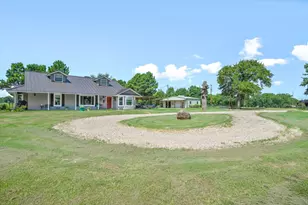 132 Private Rd 7105, Edgewood, TX 75117 - Photo 1